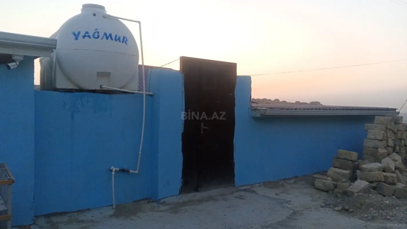 Satılır 4 otaqlı mənzil 100 m²