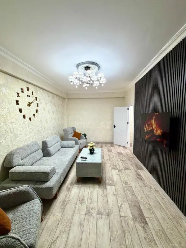 Satılır 2 otaqlı mənzil 55 m²