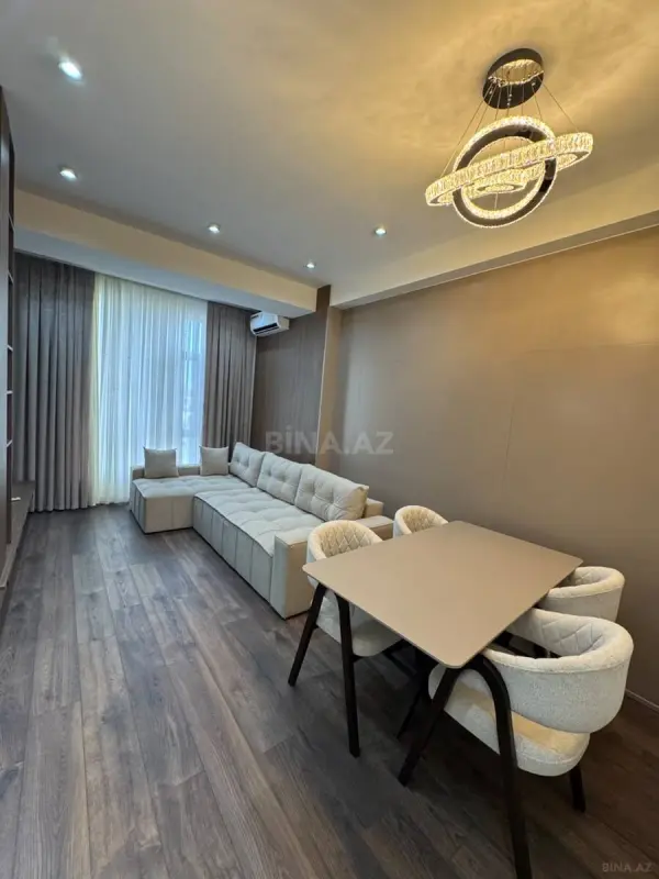 Kirayə verilir 3 otaqlı mənzil 110 m²