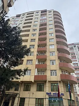 Satılır 3 otaqlı mənzil 185 m² — Bakı 3 otaq 185.00 m²