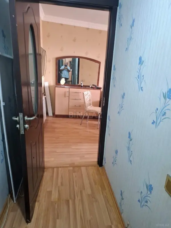 Kirayə verilir 2 otaqlı mənzil 50 m²