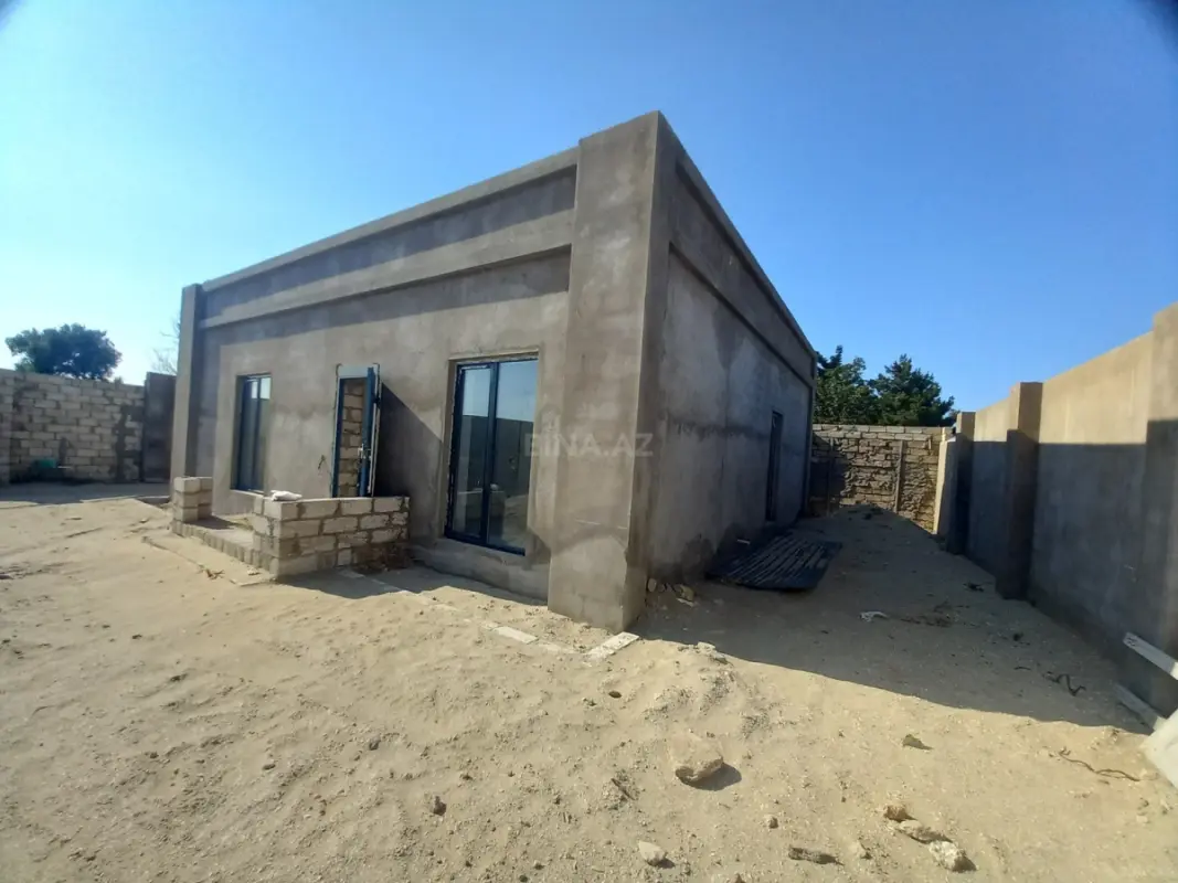 Satılır 3 otaqlı həyət evi 100 m²