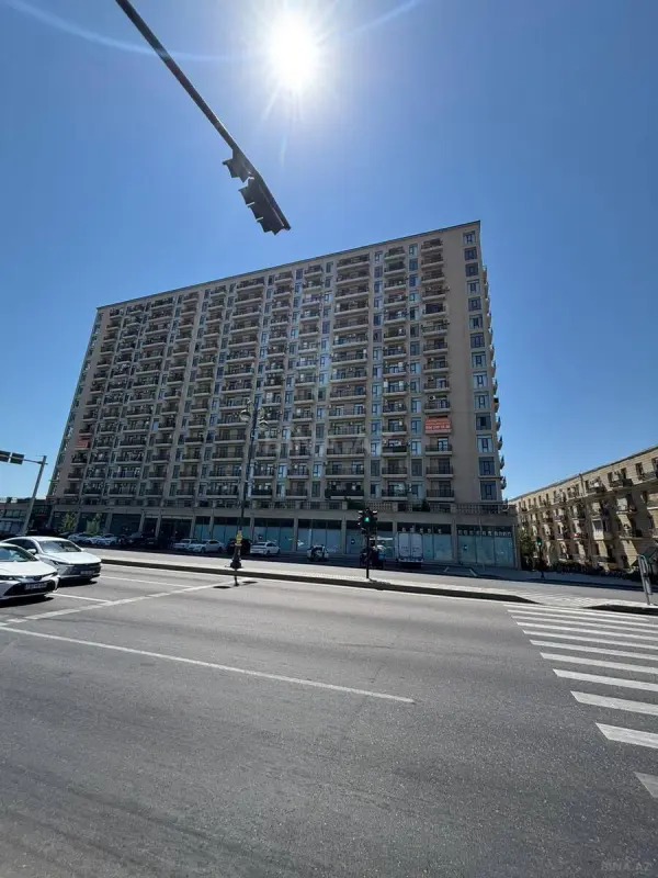 Satılır 2 otaqlı mənzil 63.7 m²