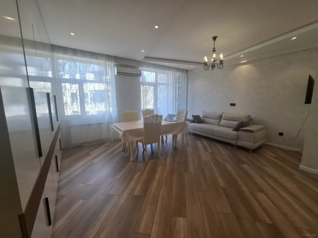 Kirayə verilir 3 otaqlı mənzil 75 m²