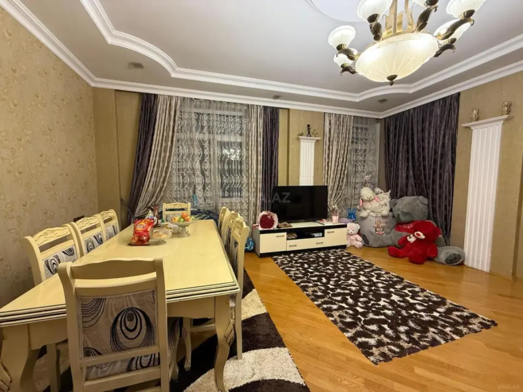 Kirayə verilir 2 otaqlı mənzil 80 m²