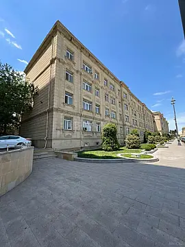 Satılır 2 otaqlı mənzil 70 m² — Bakı, Nərimanov 2 otaq 70.00 m²