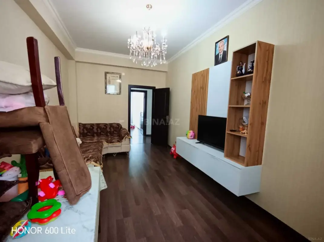 Satılır 3 otaqlı mənzil 89 m²