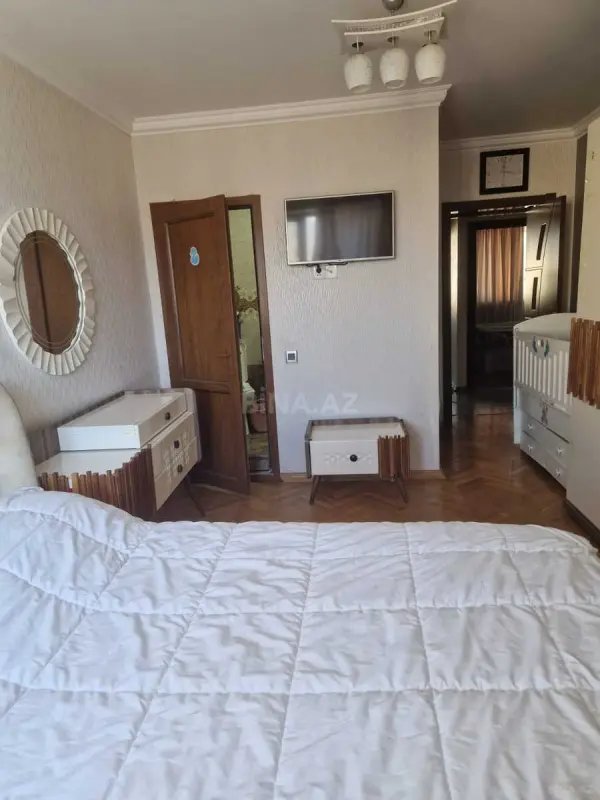 Satılır 3 otaqlı mənzil 100 m²