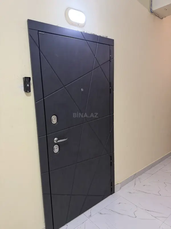 Satılır 3 otaqlı mənzil 111 m²