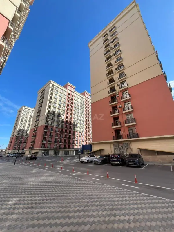 Satılır 2 otaqlı mənzil 52 m²
