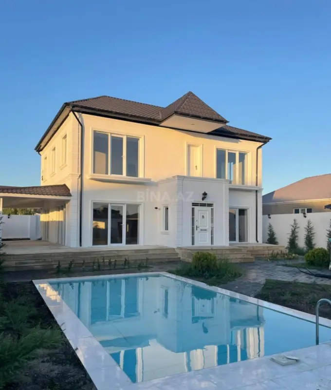 Satılır 6 otaqlı həyət evi 335 m²