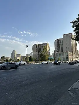 Satılır 2 otaqlı mənzil 70 m² — Bakı 2 otaq 70.00 m²