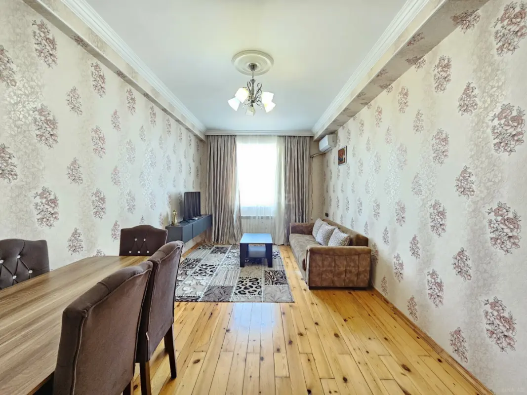 Satılır 3 otaqlı mənzil 75 m²