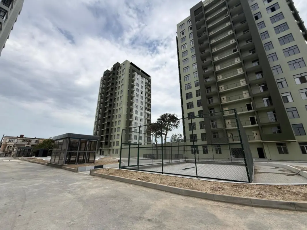 Satılır 2 otaqlı mənzil 69 m²