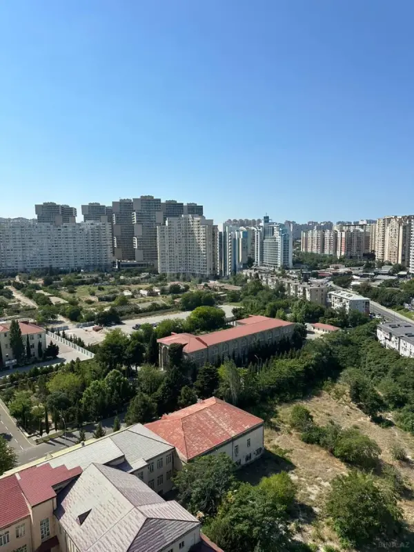 Satılır 2 otaqlı mənzil 72 m²