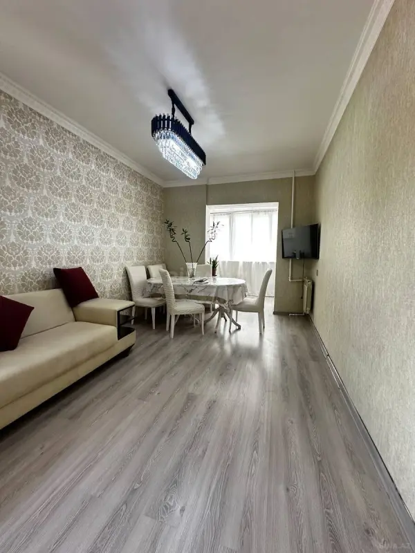 Satılır 2 otaqlı mənzil 43 m²