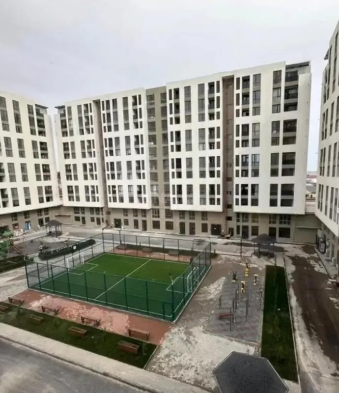 Satılır 3 otaqlı mənzil 150 m²