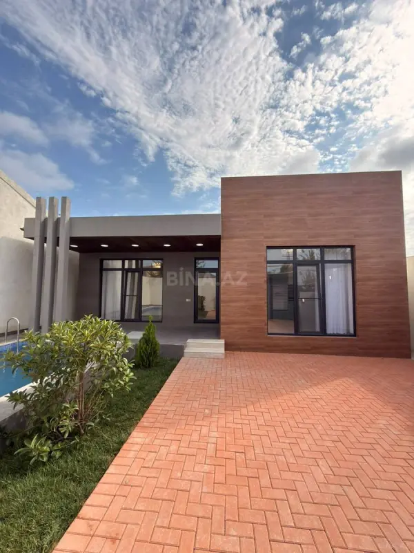 Satılır 4 otaqlı həyət evi 130 m²