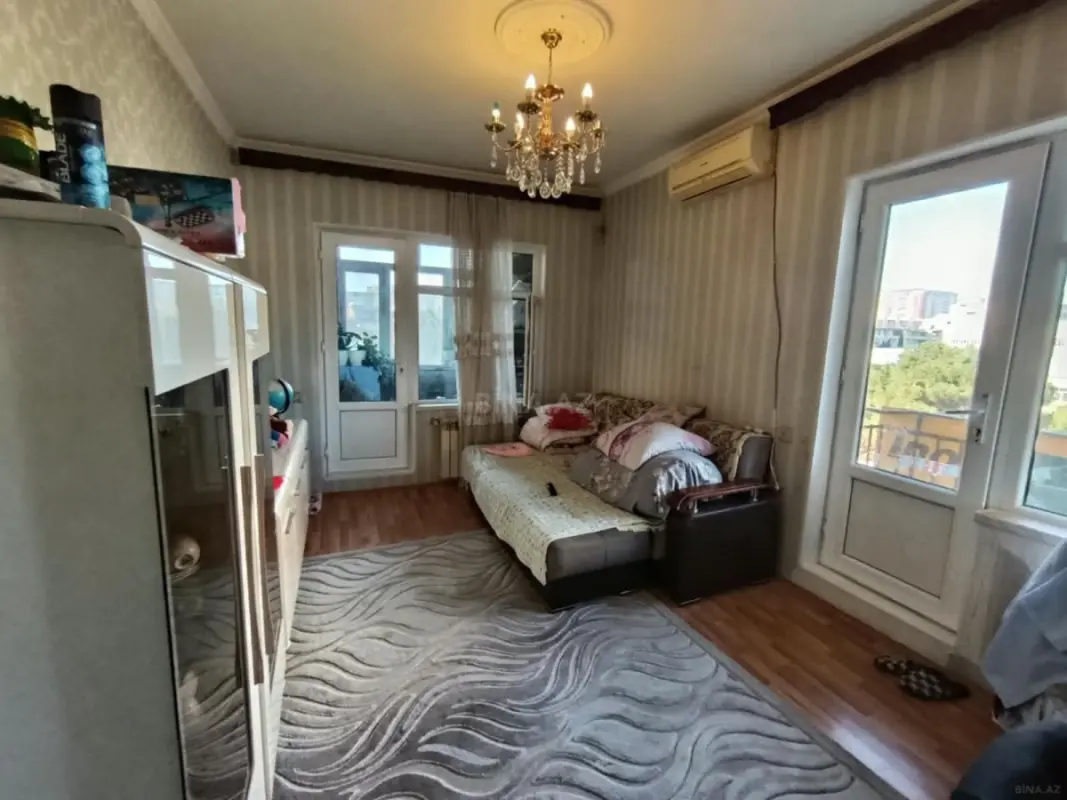 Satılır 2 otaqlı mənzil 62 m²