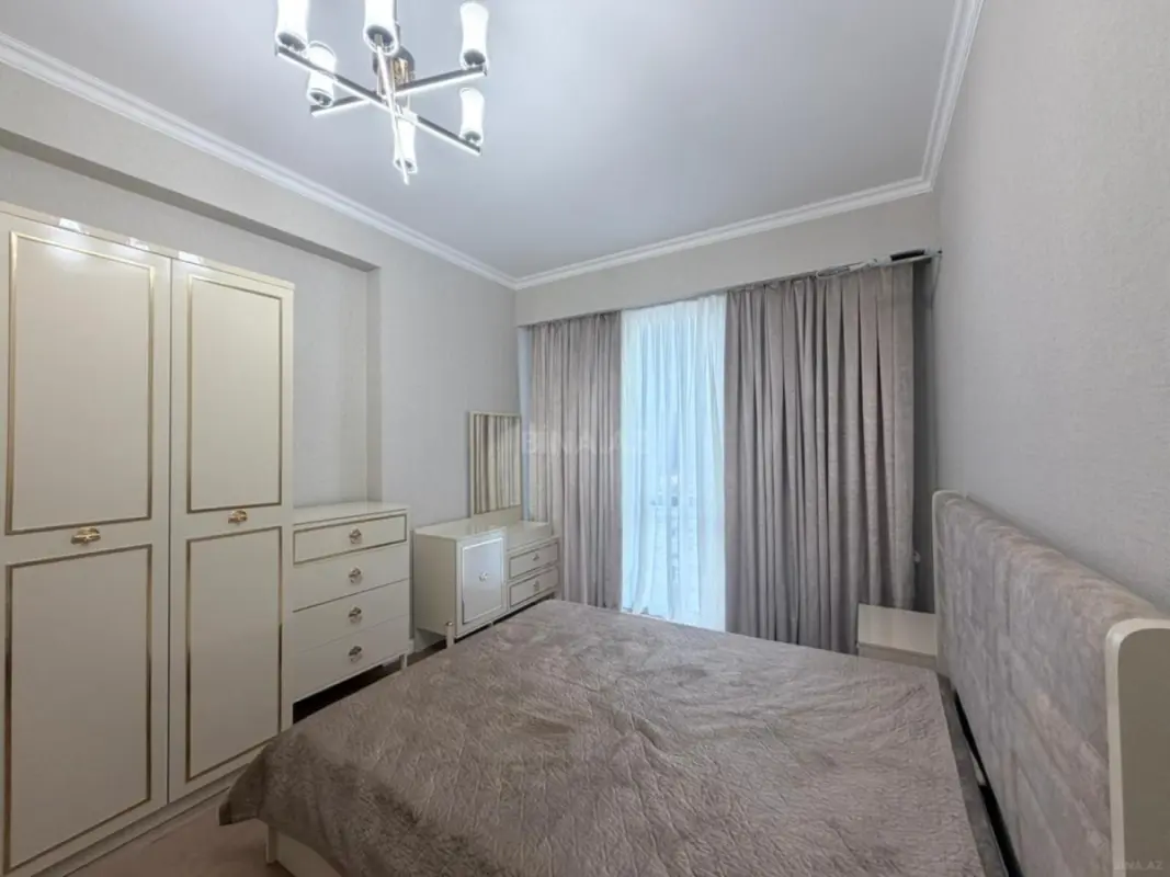 Kirayə verilir 3 otaqlı mənzil 85 m²