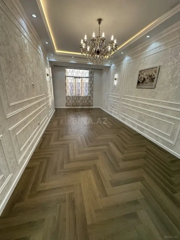 Satılır 2 otaqlı mənzil 68 m²