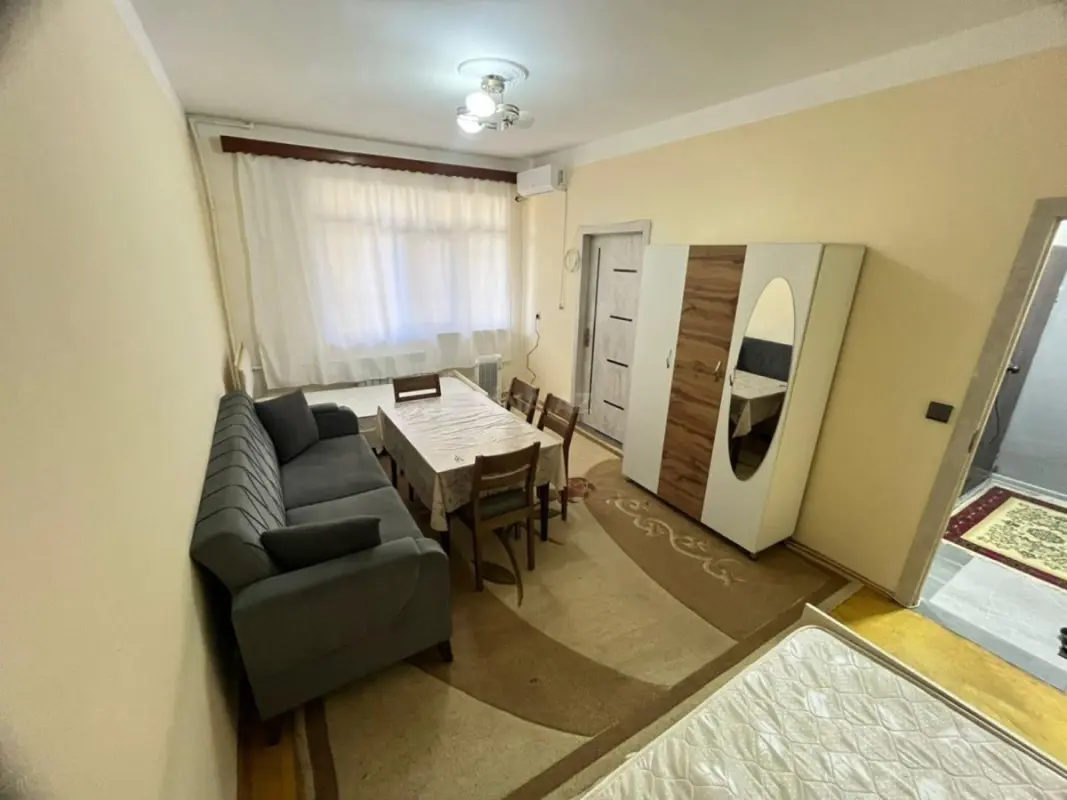Satılır 1 otaqlı mənzil 33 m²