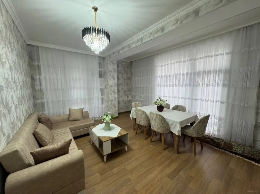Kirayə verilir 2 otaqlı mənzil 80 m²