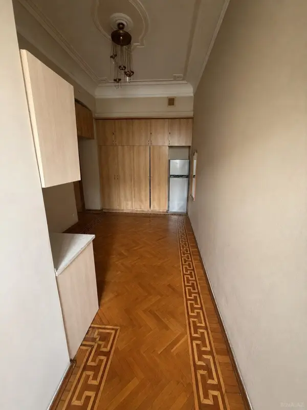 Satılır 3 otaqlı mənzil 120 m²