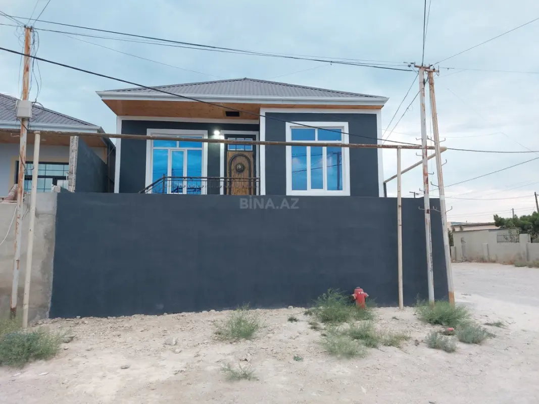 Satılır 5 otaqlı həyət evi 170 m²