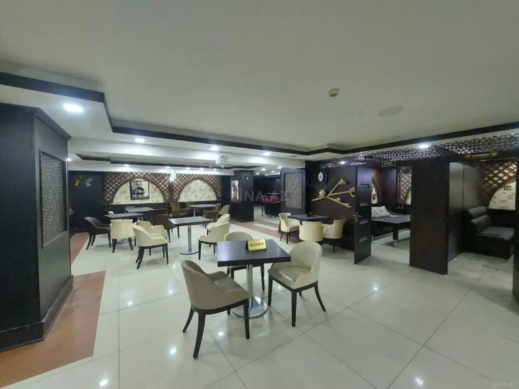 Satılır obyekt 275 m²