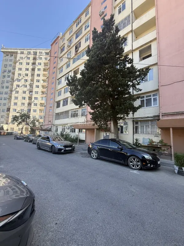 Satılır 3 otaqlı mənzil 85 m²