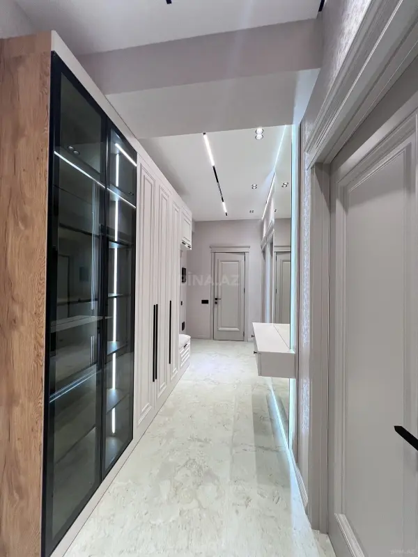 Satılır 3 otaqlı mənzil 88 m²