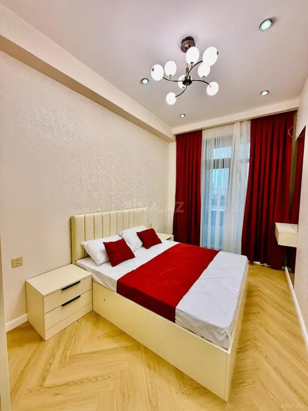 Satılır 2 otaqlı mənzil 48 m²