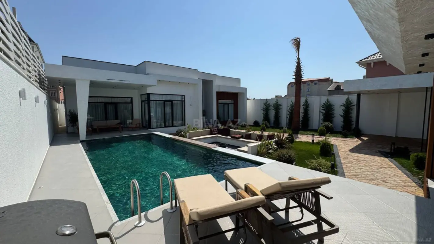 Satılır 5 otaqlı həyət evi 210 m²