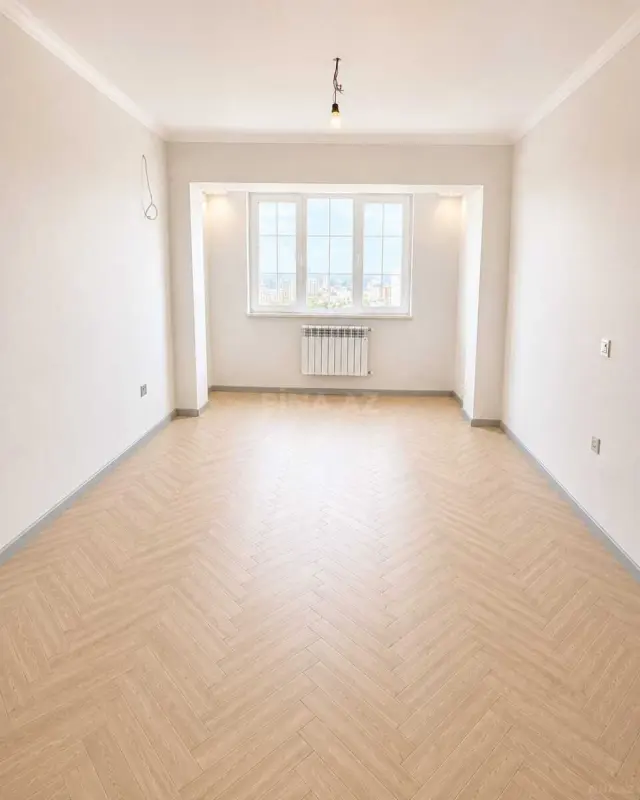 Satılır 2 otaqlı mənzil 67 m²