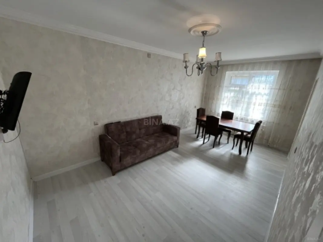 Satılır 3 otaqlı mənzil 68 m²