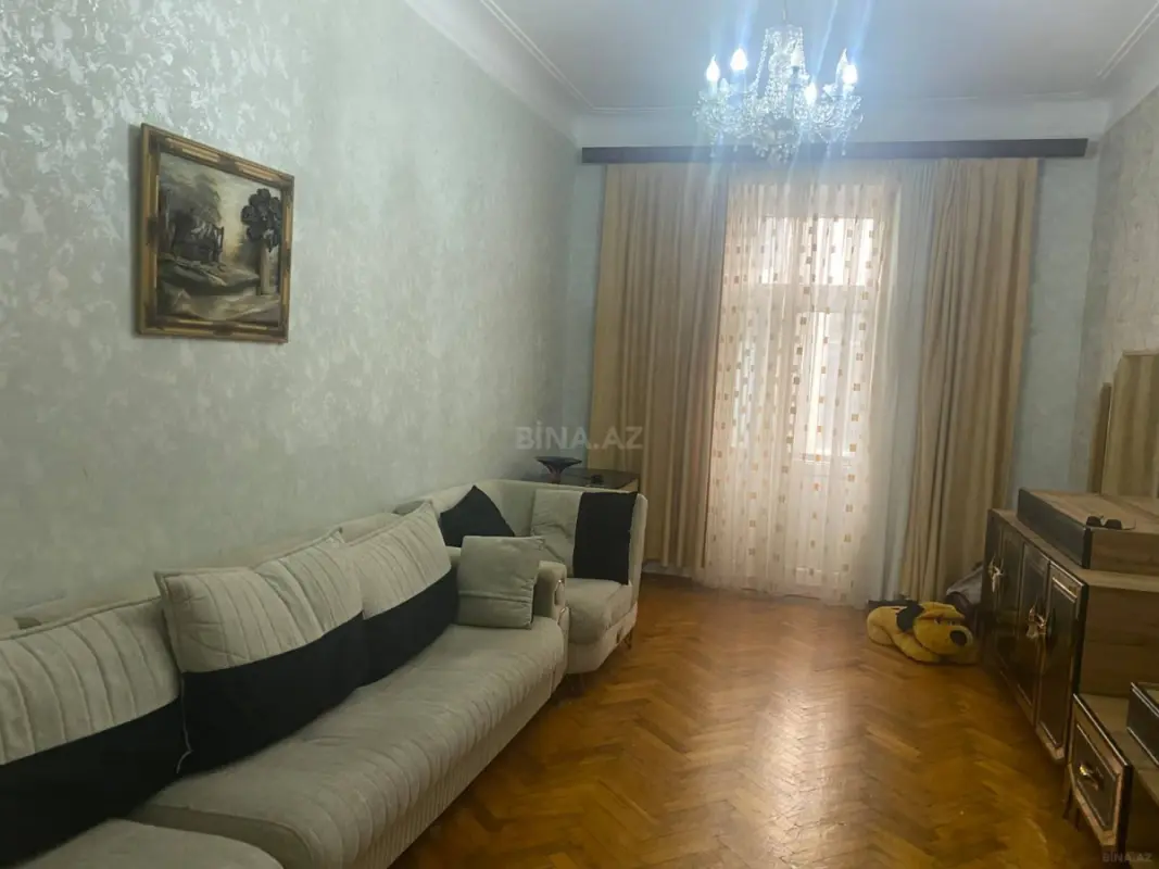 Satılır 3 otaqlı mənzil 88 m²