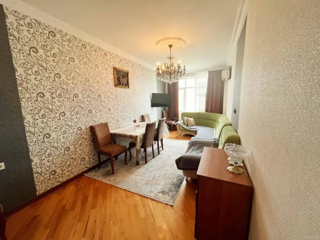 Satılır 3 otaqlı mənzil 65 m²