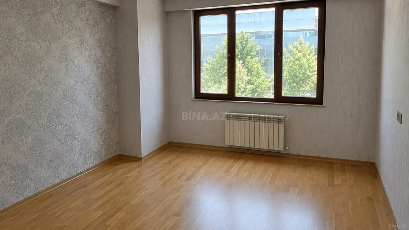 Kirayə verilir 2 otaqlı mənzil 75 m²