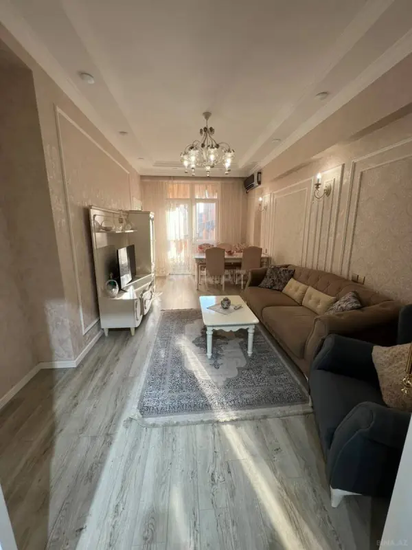 Satılır 4 otaqlı mənzil 81 m²