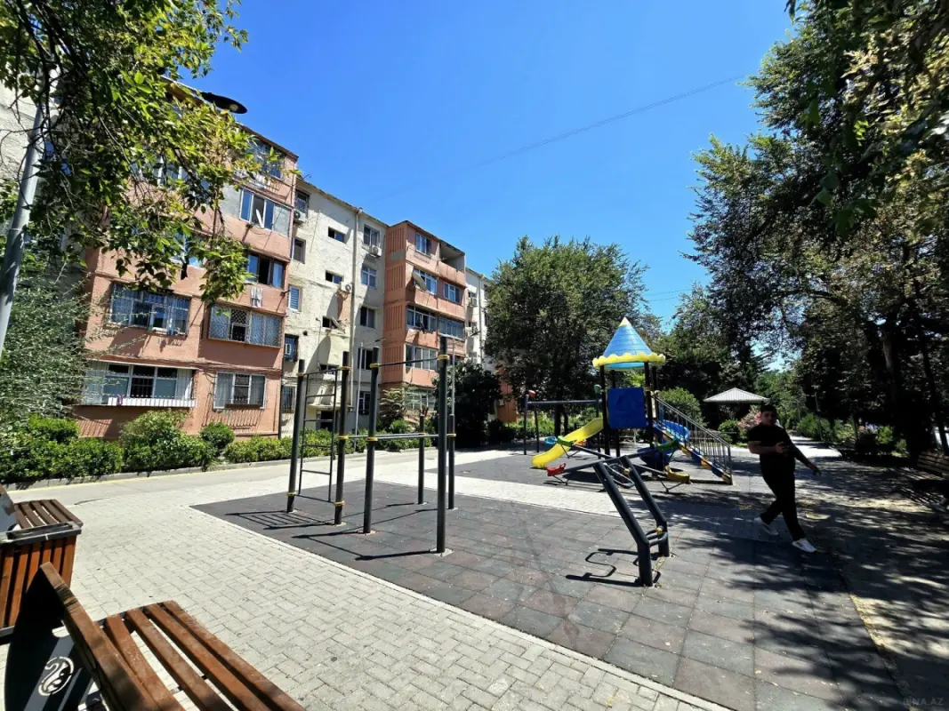 Satılır 4 otaqlı mənzil 85 m²