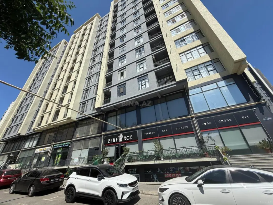 Satılır 3 otaqlı mənzil 127 m²