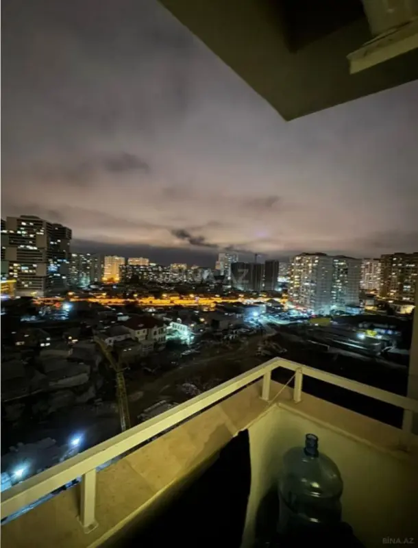 Satılır 3 otaqlı mənzil 95 m²
