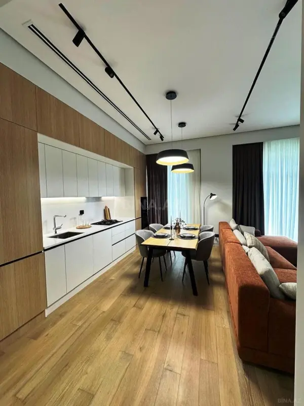 Satılır 2 otaqlı mənzil 78 m²