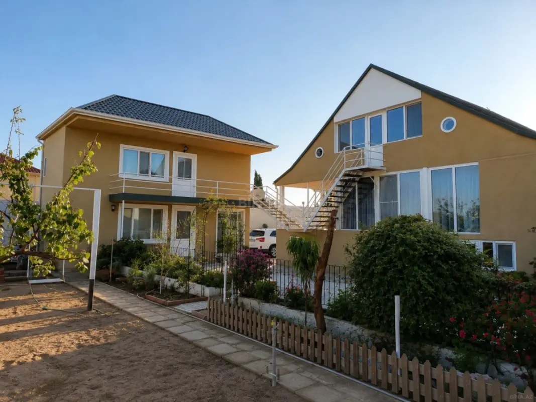 Satılır 6 otaqlı həyət evi 140 m²
