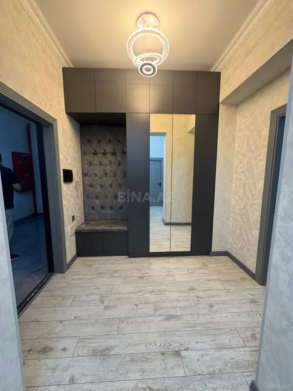 Satılır 2 otaqlı mənzil 63 m²