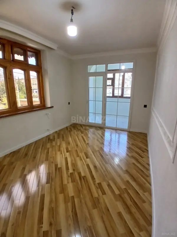 Satılır 2 otaqlı mənzil 45 m²