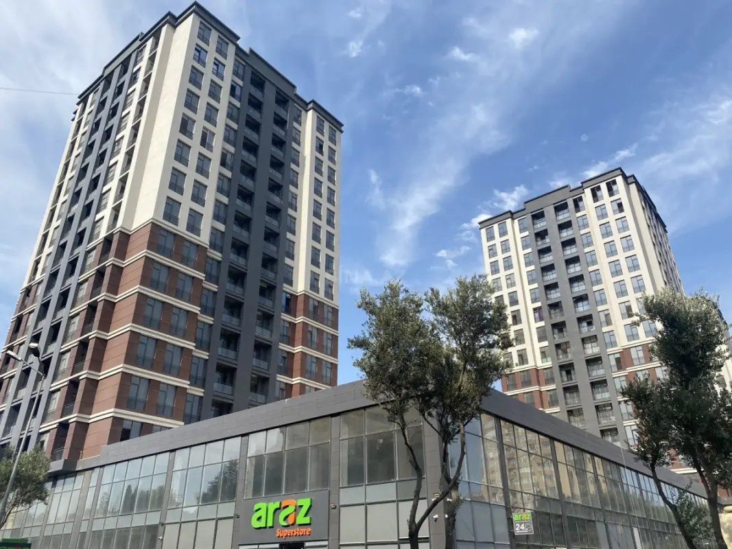 Satılır 2 otaqlı mənzil 59 m²