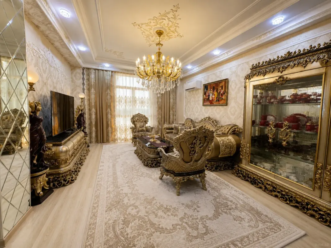 Satılır 3 otaqlı mənzil 140 m²