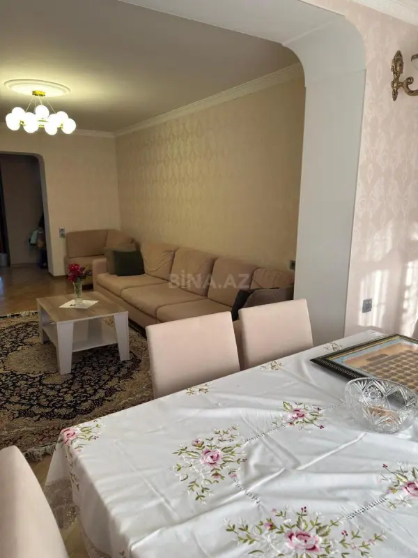 Kirayə verilir 3 otaqlı mənzil 80 m²